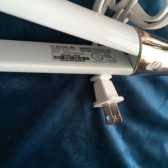 T3 SinglePass 1" Straightening Iron - Picture 3 of 4